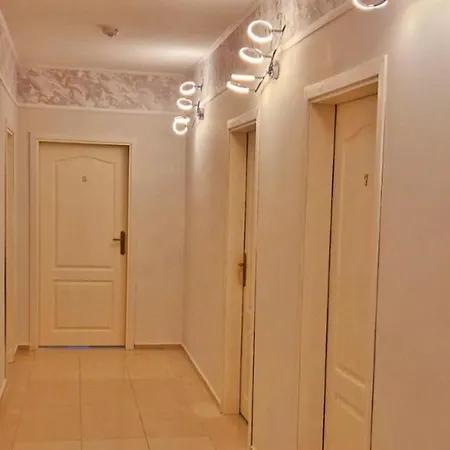 Konukevi амон ра Primorsko